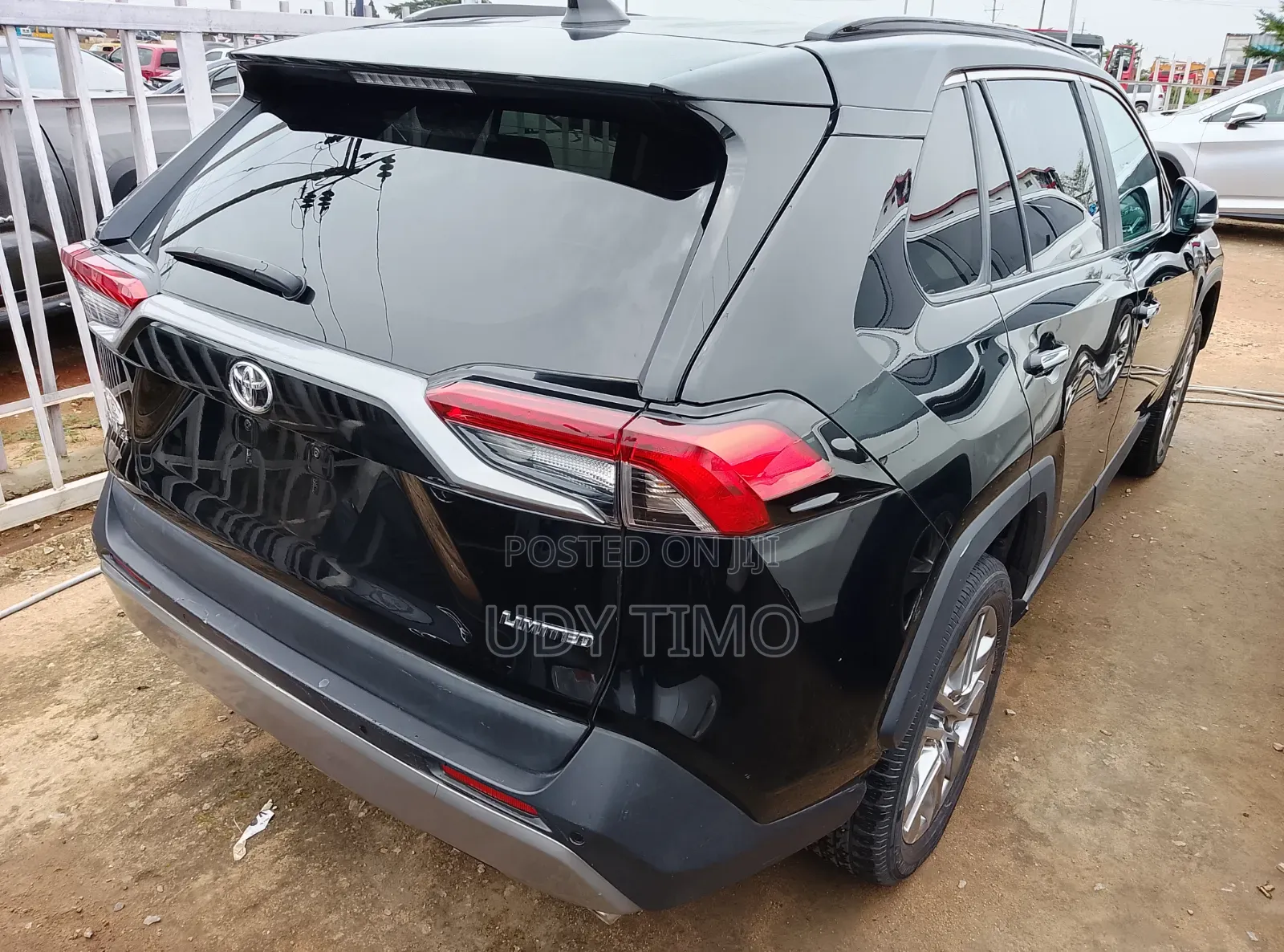 Toyota RAV4 Limited AWD 2020 Black