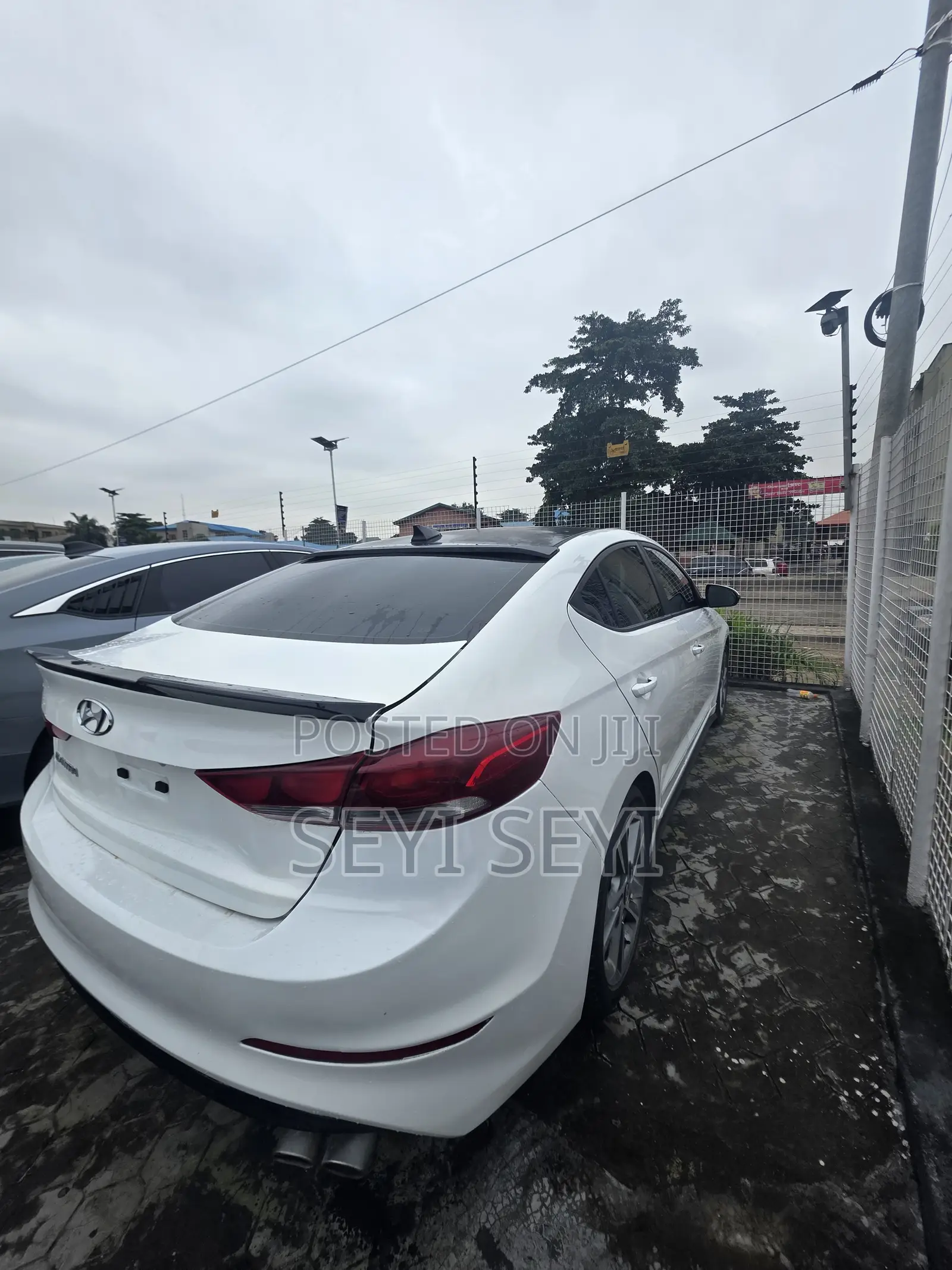 Hyundai Elantra SE 2018 White