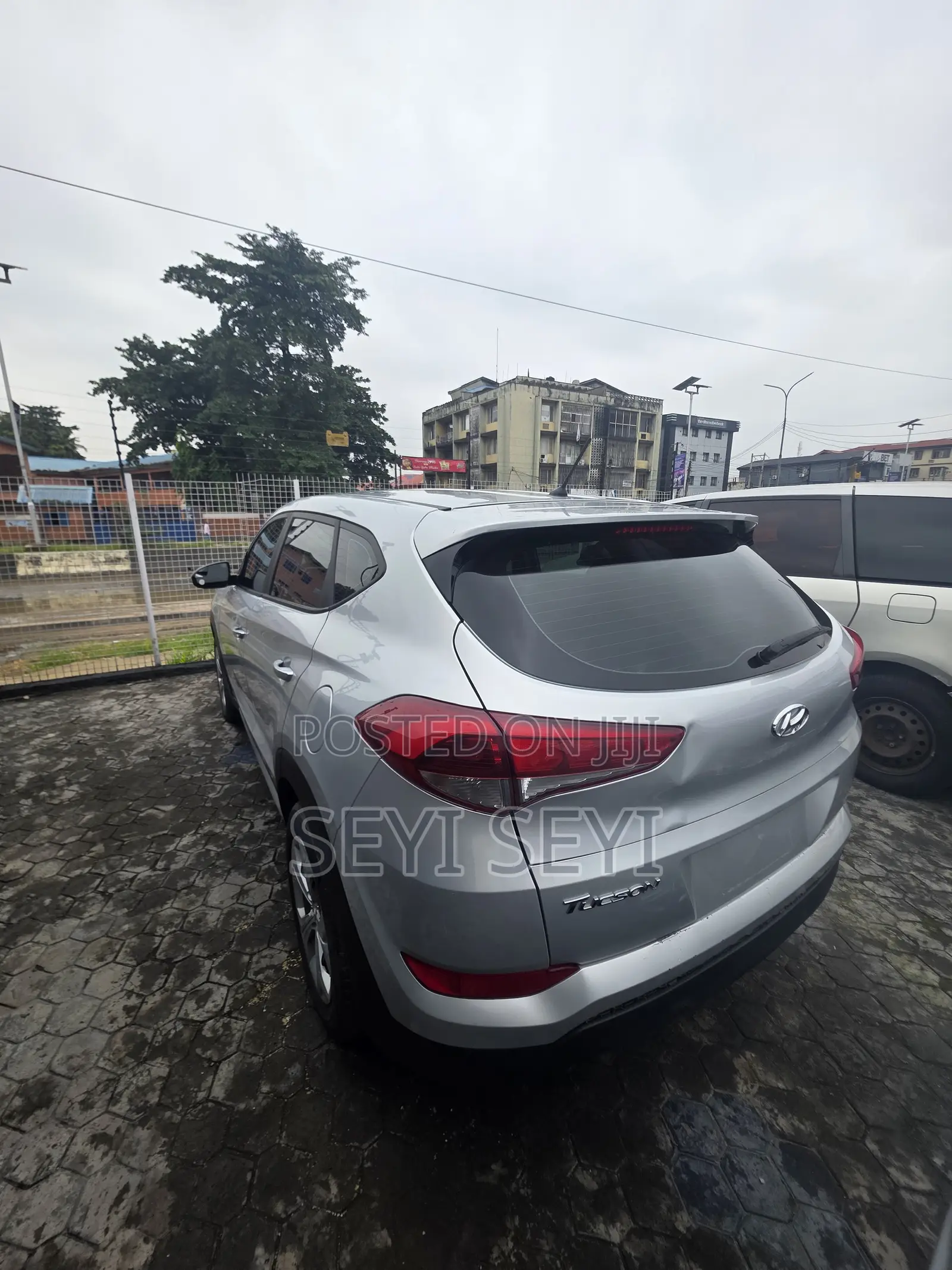 Hyundai Tucson Limited AWD 2017 Gray