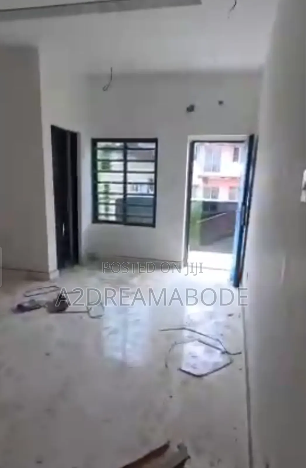 3bdrm Apartment in Alagomeji for rent