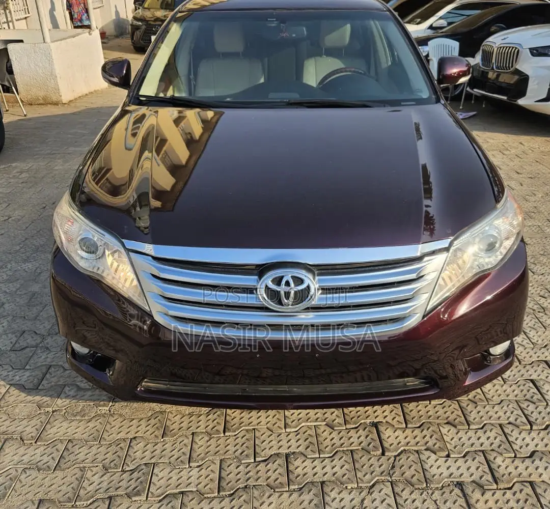 Toyota Avalon 2012 Gray