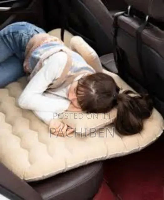Inflatable Car Sofa + Pillows + Automatic Pump