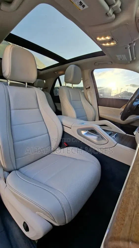 Mercedes-Benz GLE-Class 2020 White