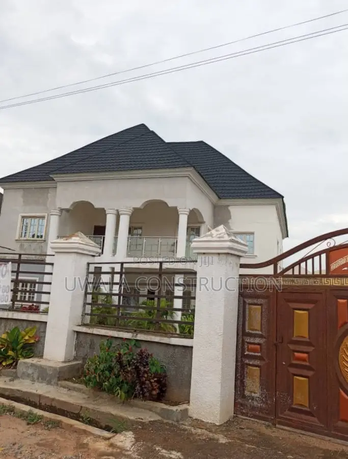5bdrm Duplex in Lokogoma for sale