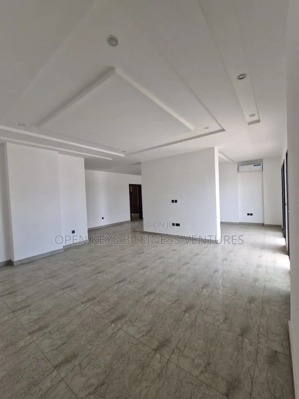 Furnished 3bdrm Apartment in Banana Island for rent