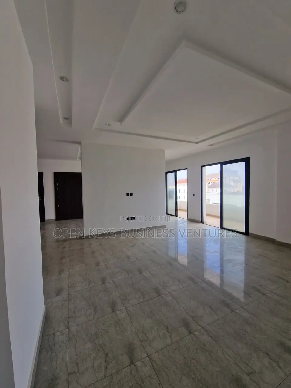 Furnished 3bdrm Apartment in Banana Island for rent