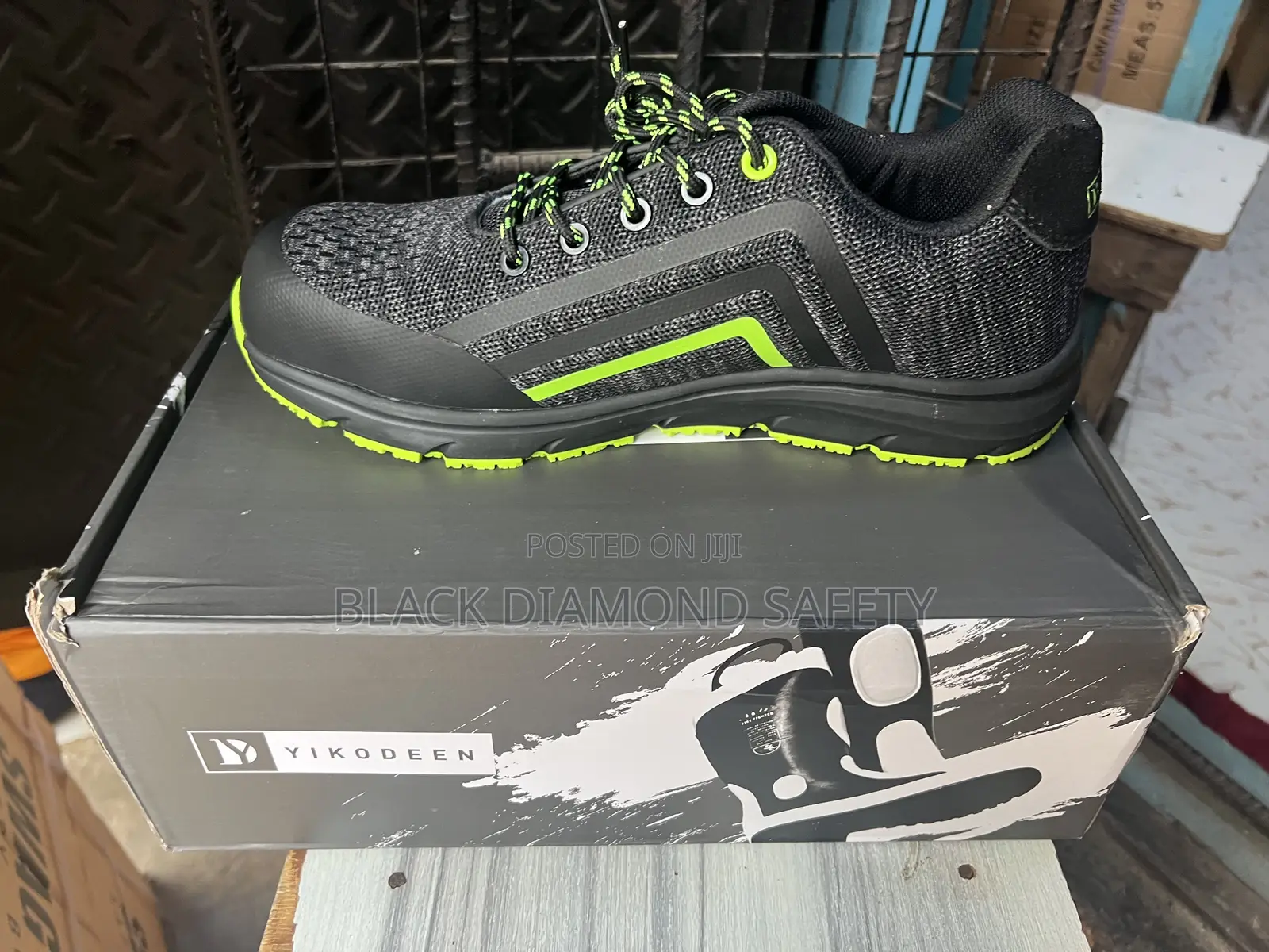 Yikodeen Safety Shoe