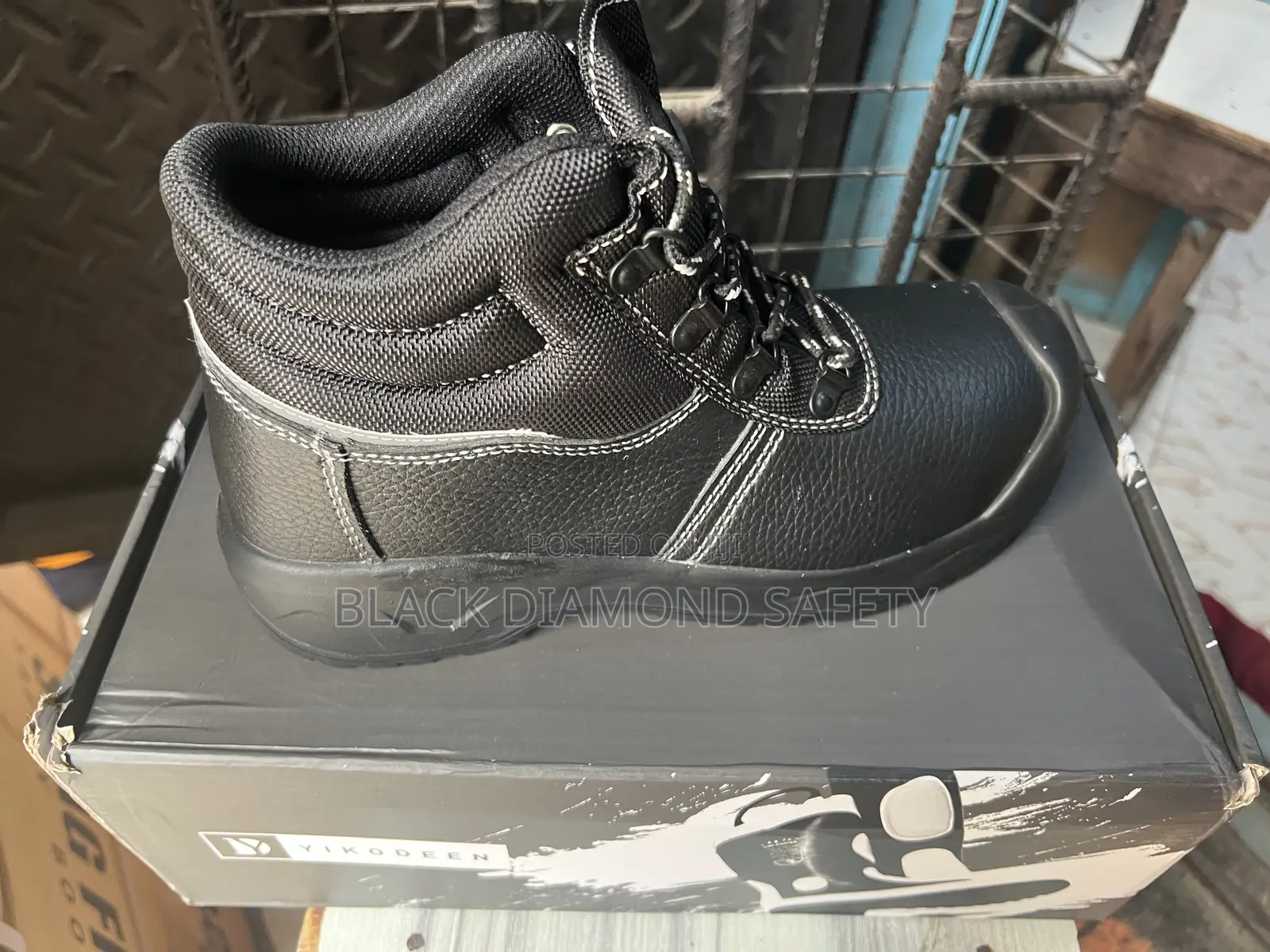 Yikodeen FW Safety Boot