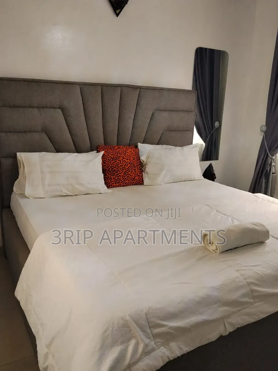 1 Bedroom Apartment