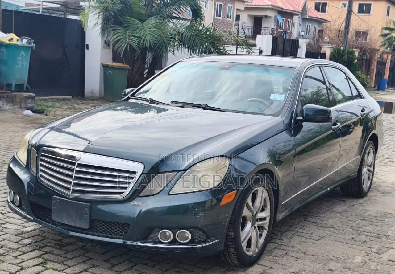 Mercedes-Benz E350 2011 Green