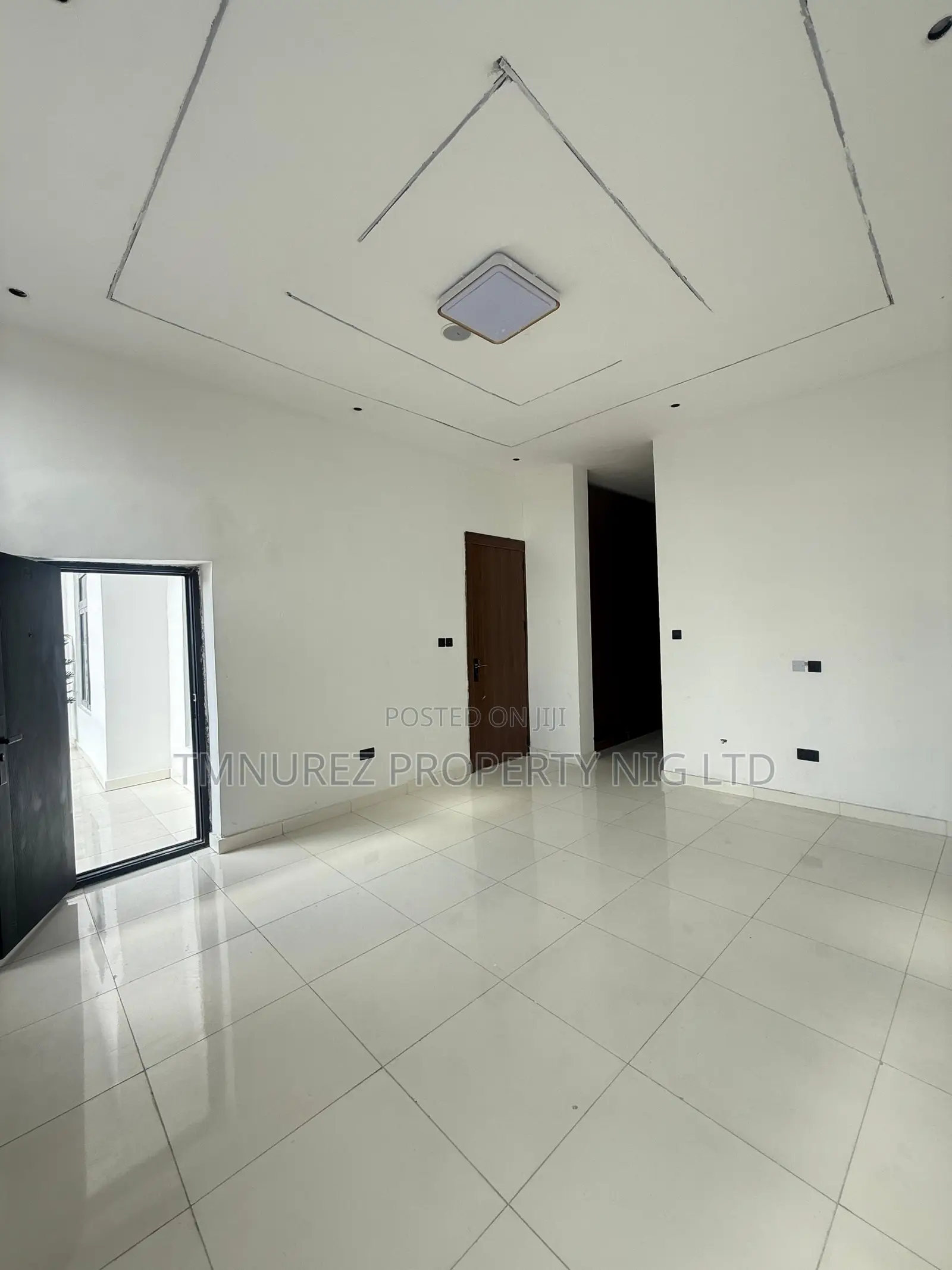3bdrm Duplex in Sangotedo for sale