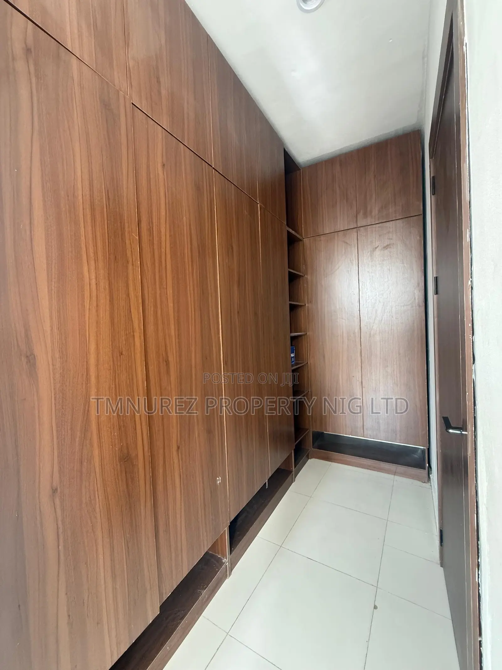3bdrm Duplex in Sangotedo for sale