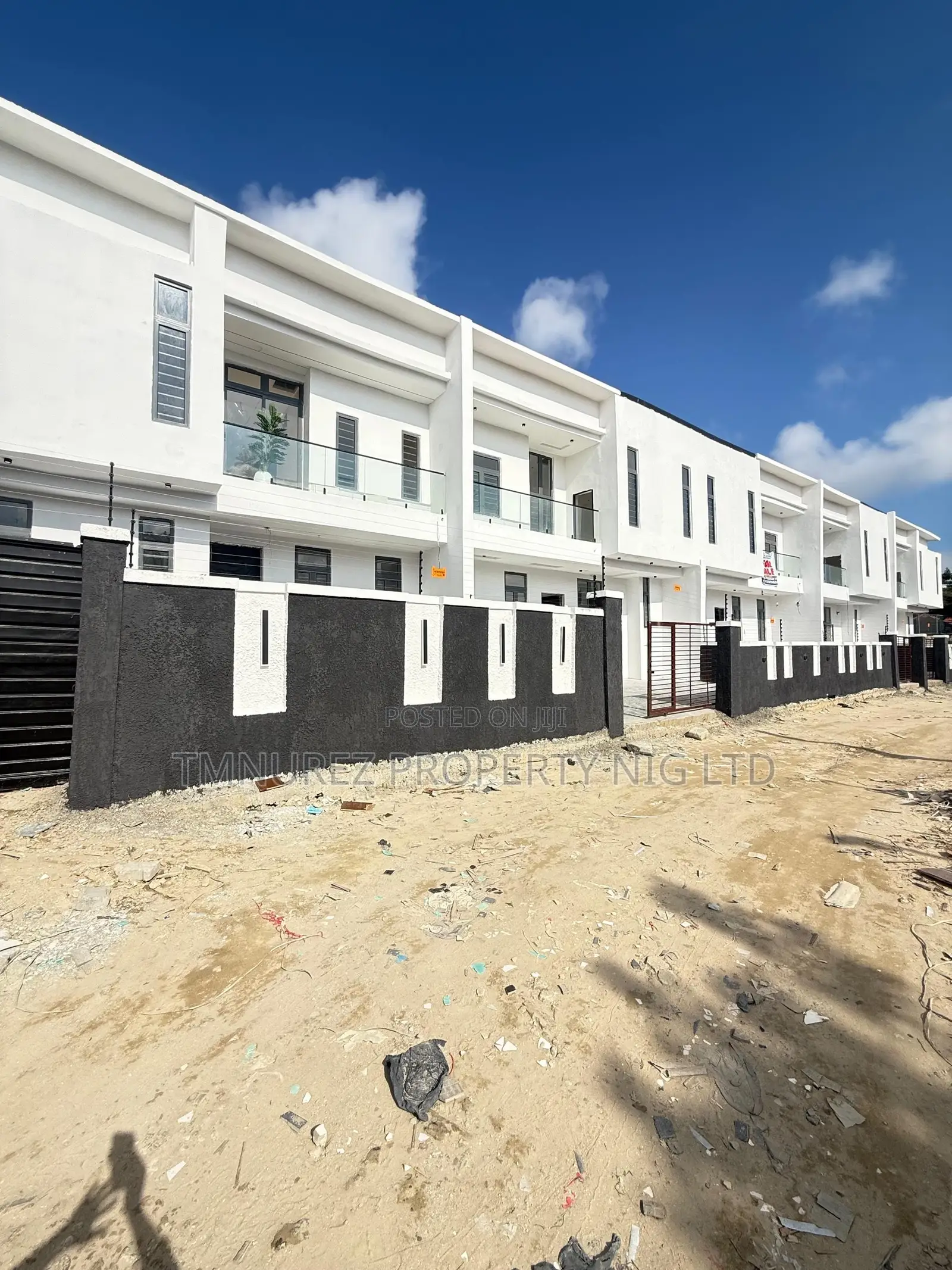 3bdrm Duplex in Sangotedo for sale
