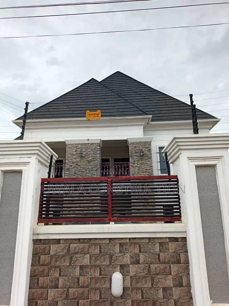 5bdrm Duplex in Lokogoma for sale