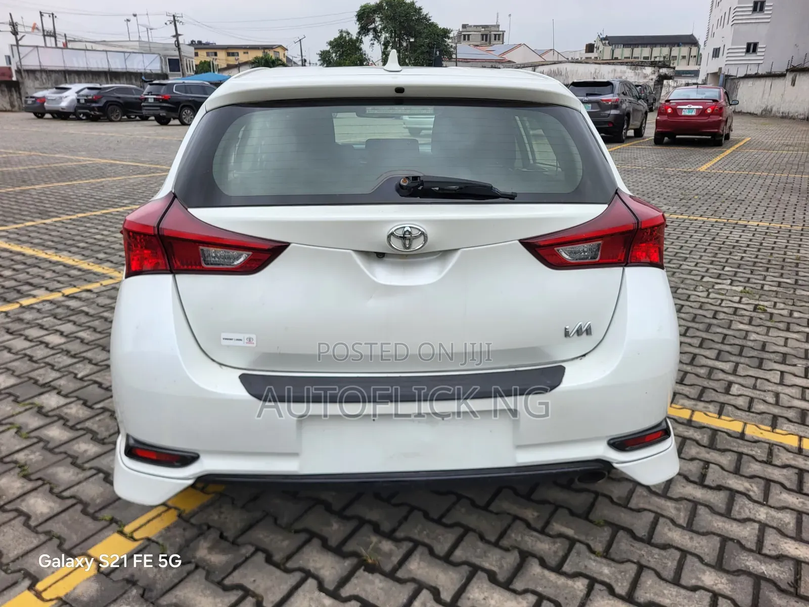 Toyota Corolla 2017 White