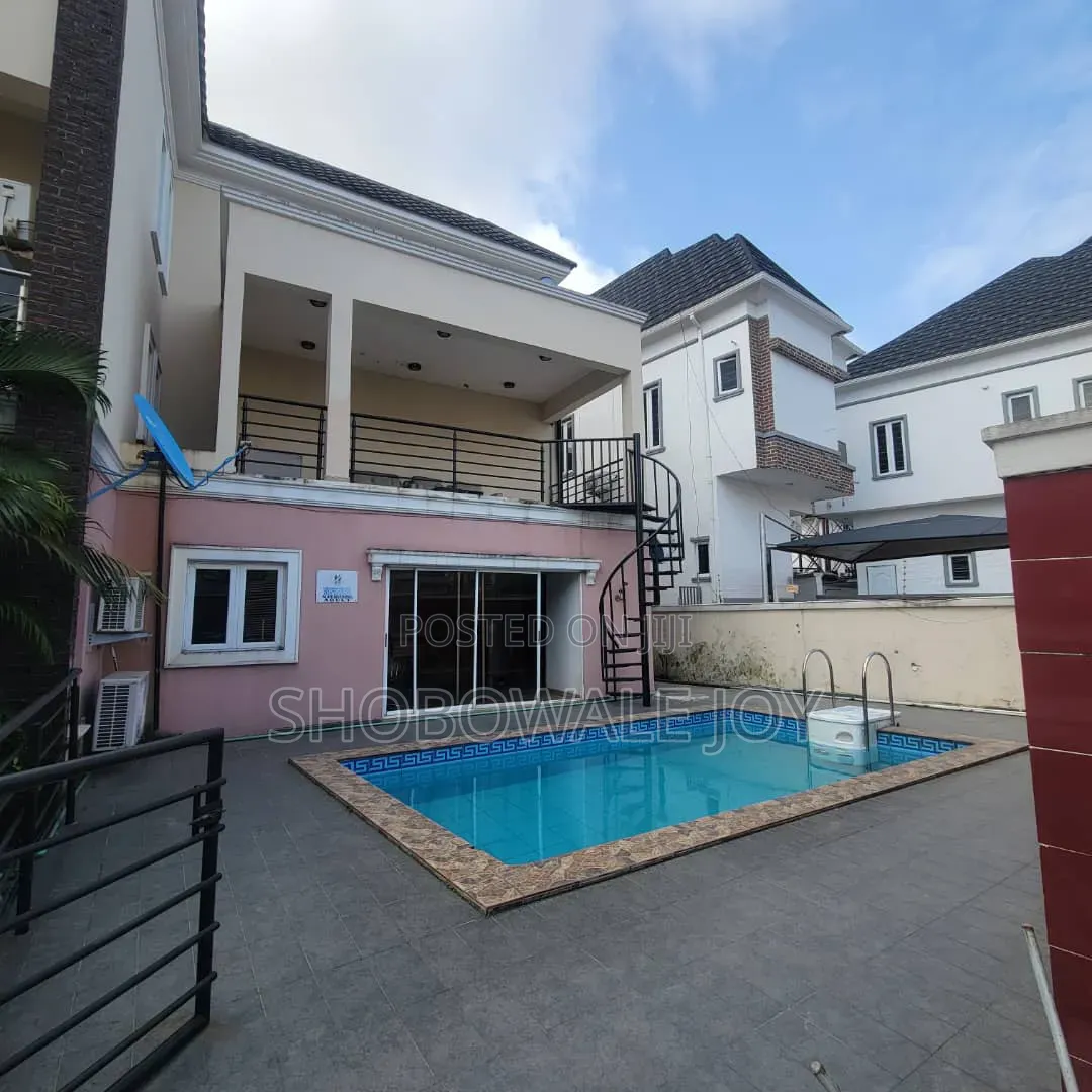 5bdrm Duplex in Off Nnpc Road,Osapa for rent