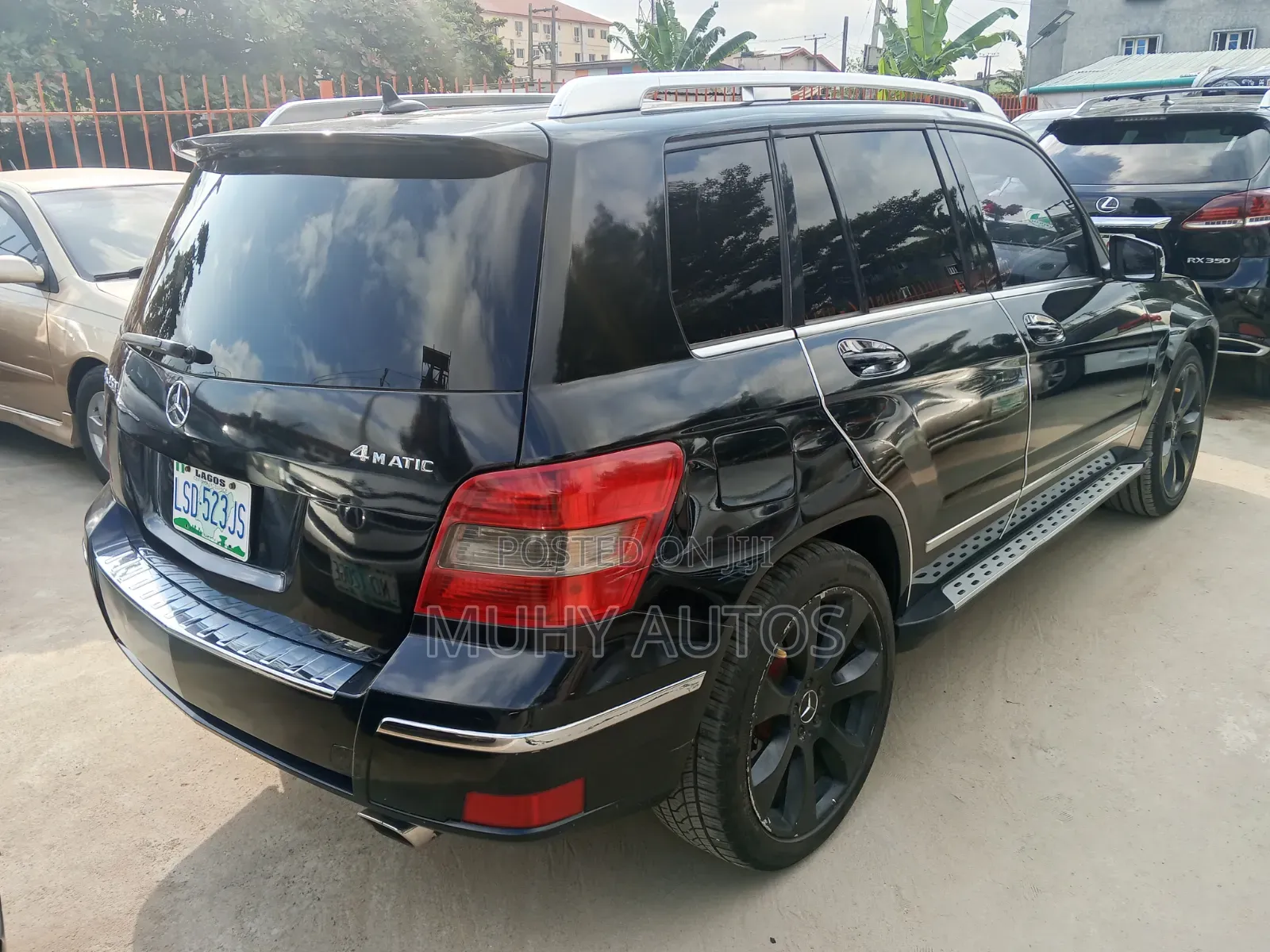 Mercedes-Benz GLK-Class 2010 Black