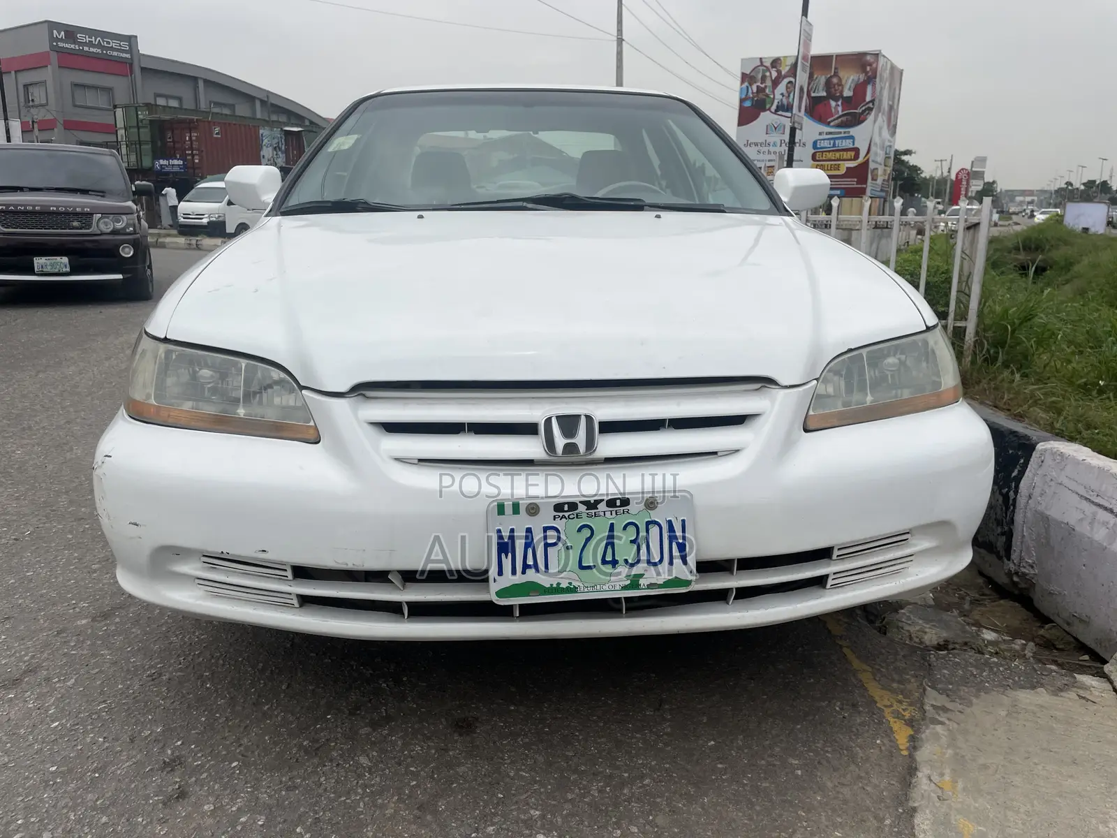 Honda Accord 2001 White