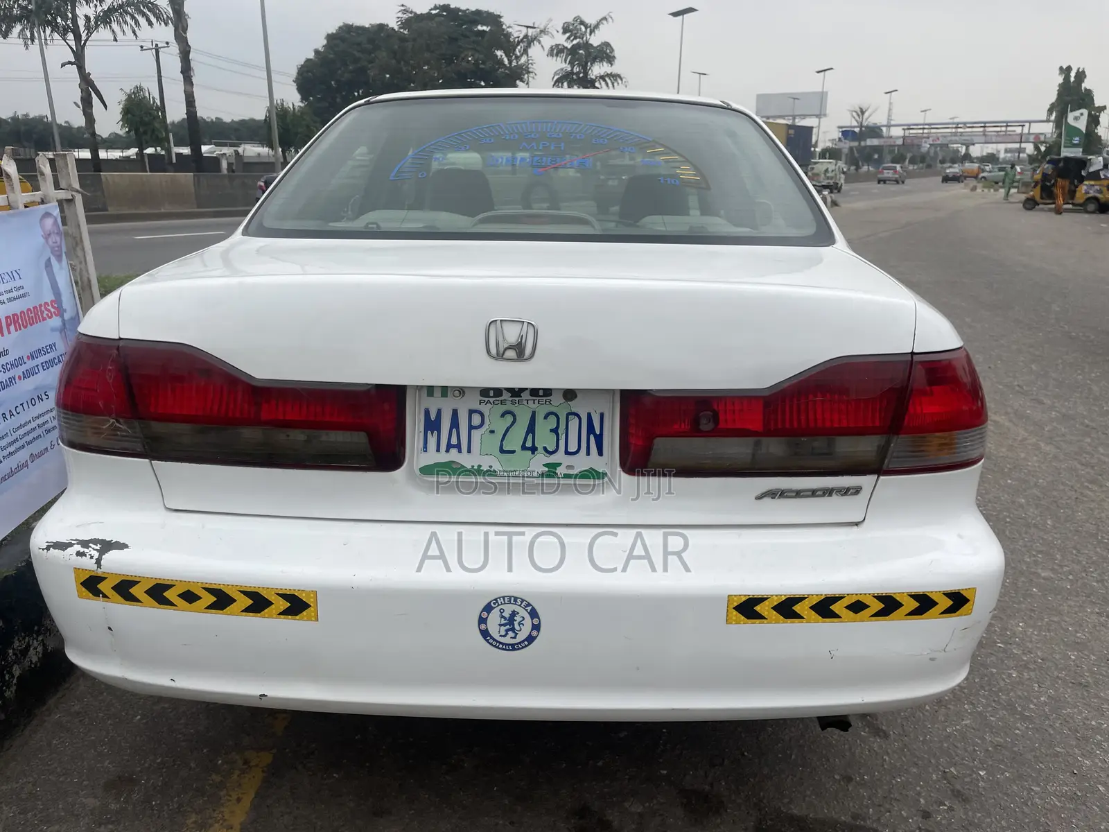 Honda Accord 2001 White