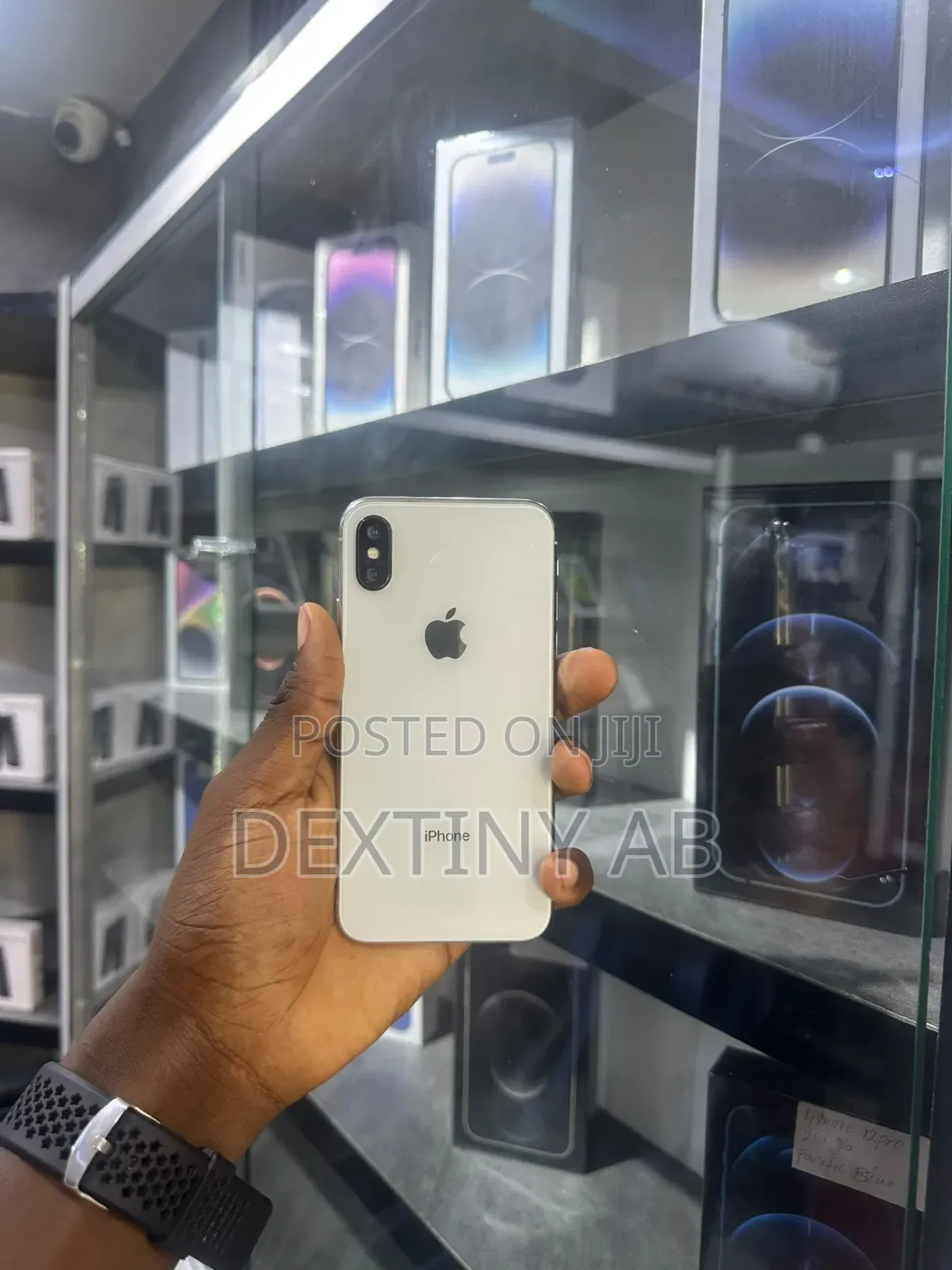 Apple iPhone X 64 GB White
