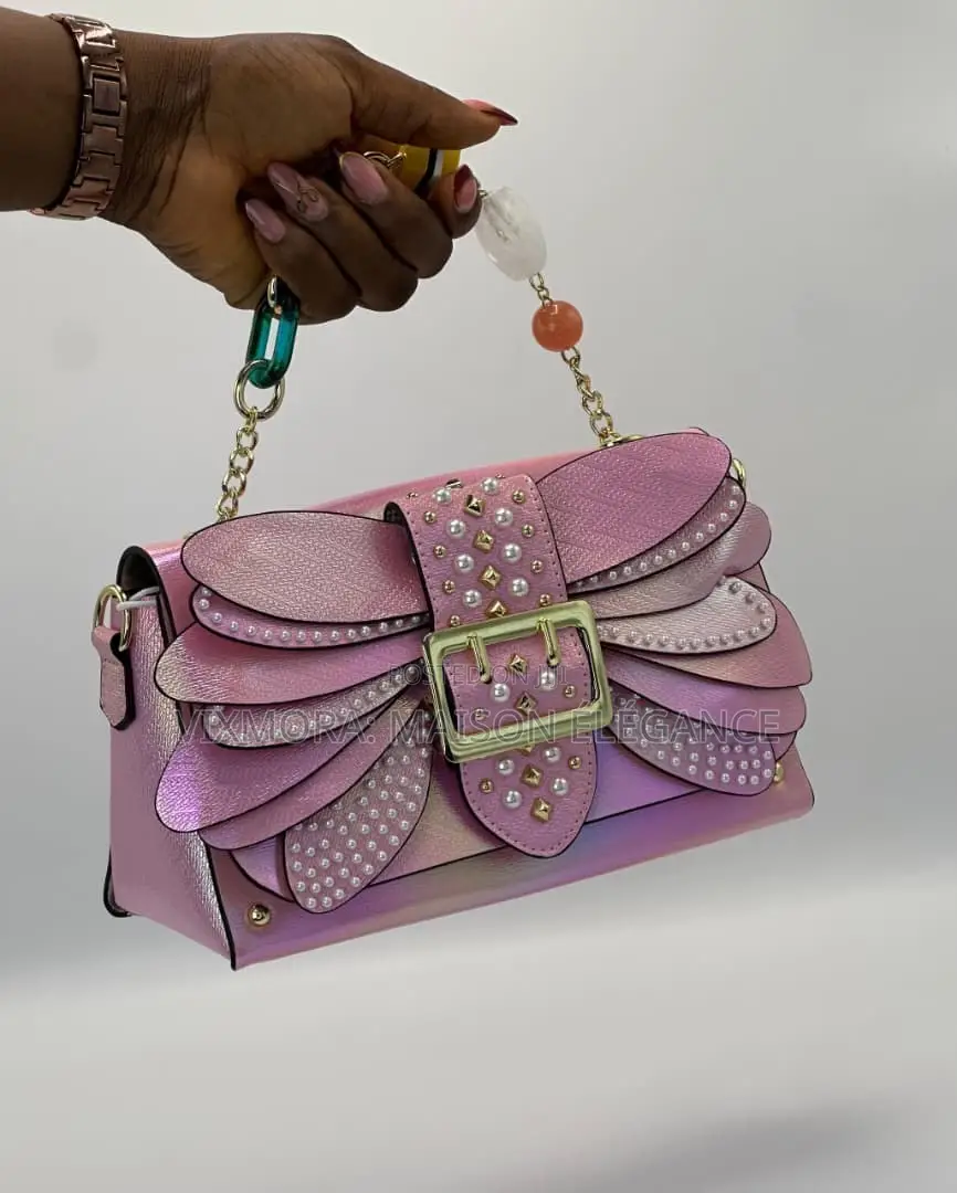 Elegant Butteryfly Flap