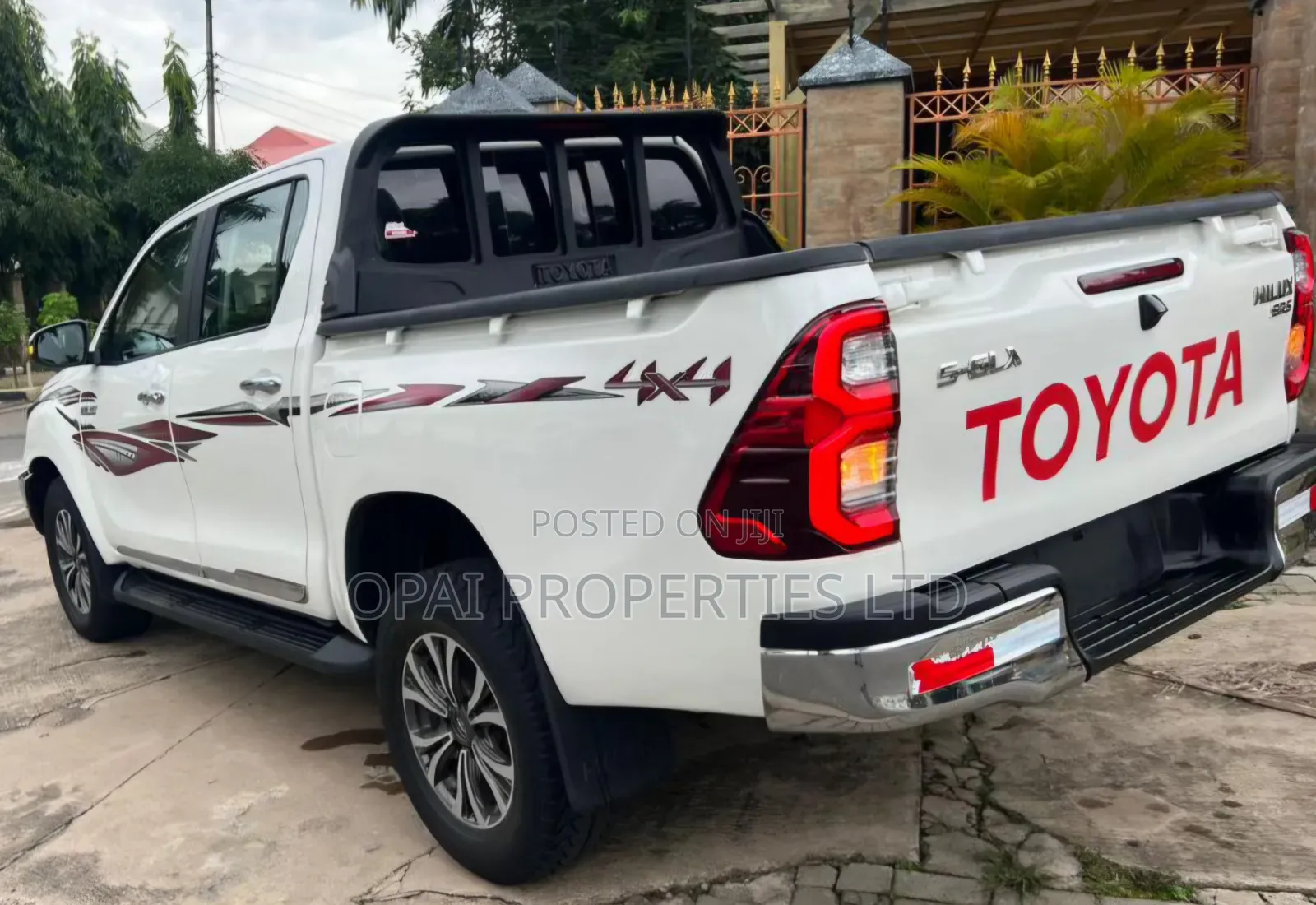 New Toyota Hilux 2020 White