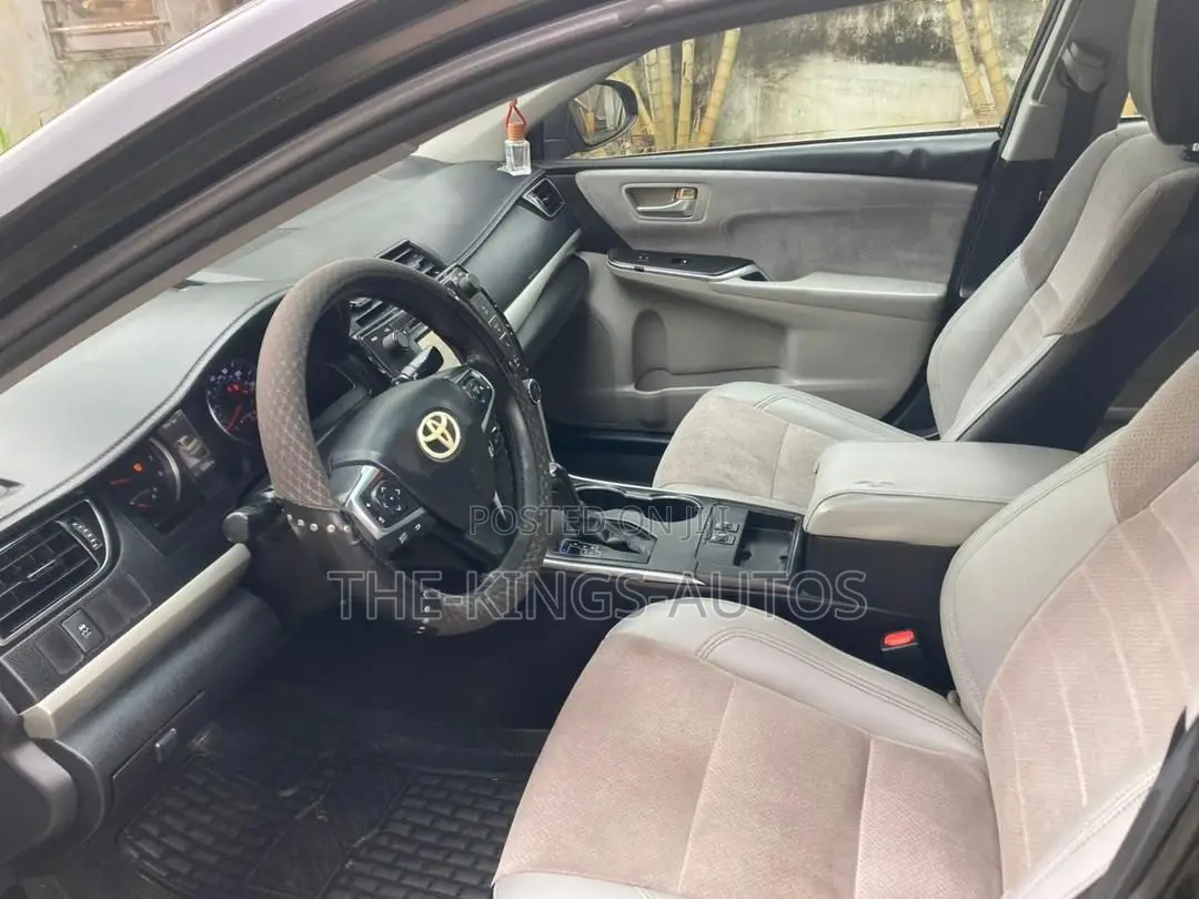 Toyota Camry XLE 4dr Sedan (2.5L 4cyl 6A) 2017 Black