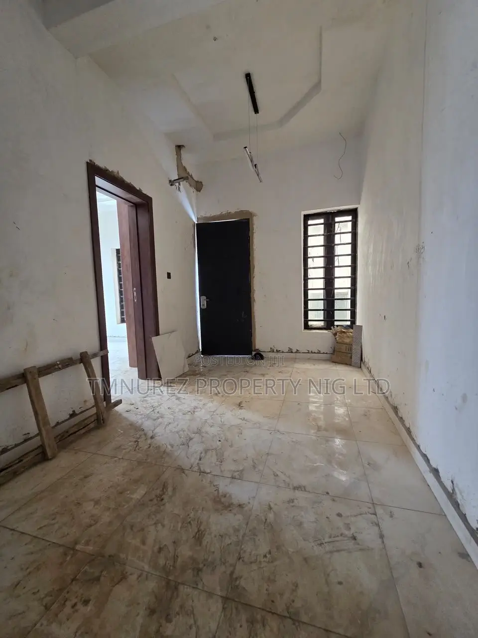 3bdrm Duplex in Ikeja for sale