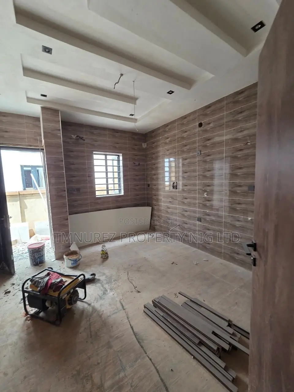 3bdrm Duplex in Ikeja for sale