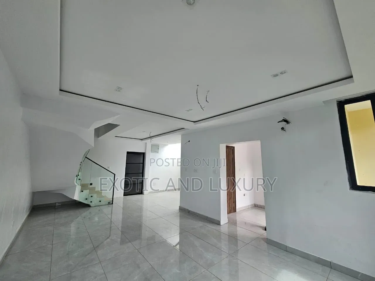 4bdrm Duplex in Parkview Estate for sale