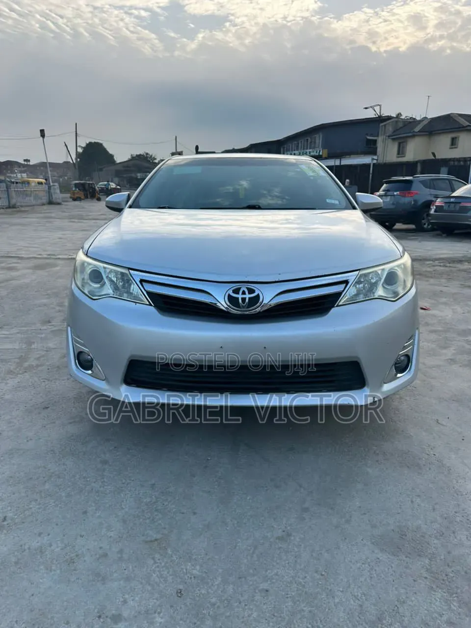 Toyota Camry LE 4dr Sedan (2.5L 4cyl 6A) 2013 Silver
