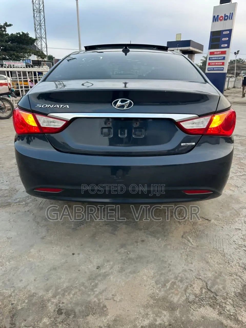 Hyundai Sonata Limited 2.0T Sedan (2.0L 4cyl 6A) 2012 Black
