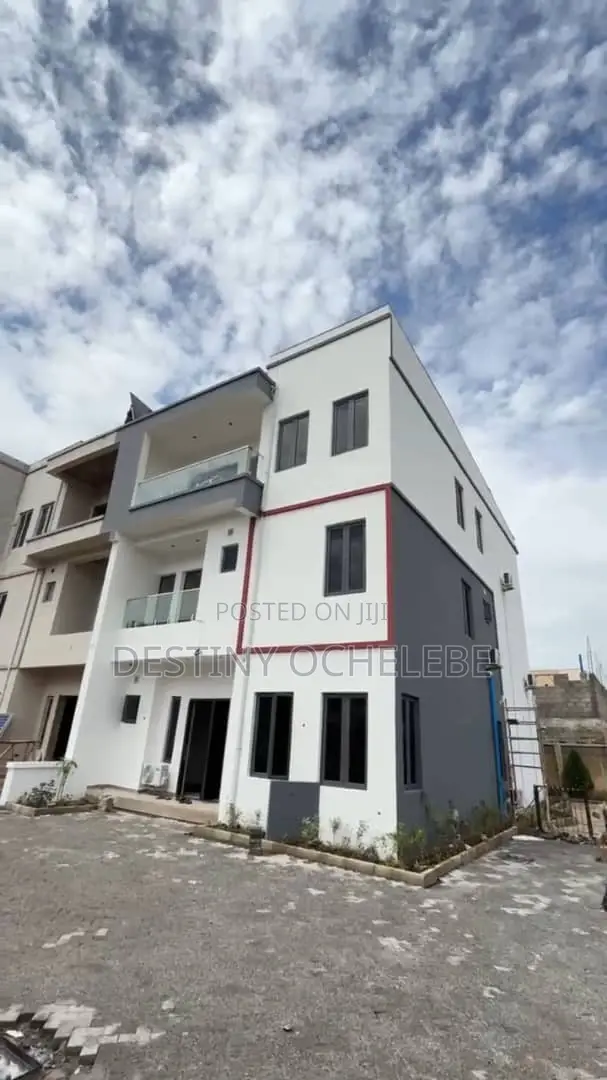 5bdrm Duplex in Kaura, Abuja (Near for sale