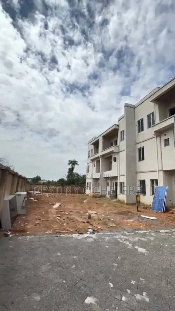 5bdrm Duplex in Kaura, Abuja (Near for sale