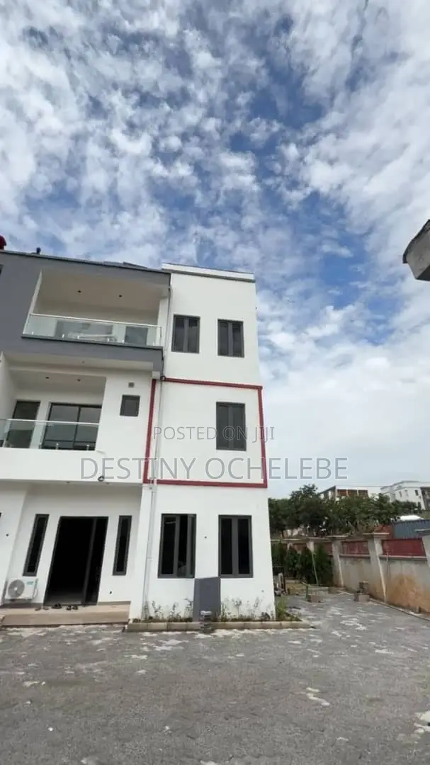 5bdrm Duplex in Kaura, Abuja (Near for sale