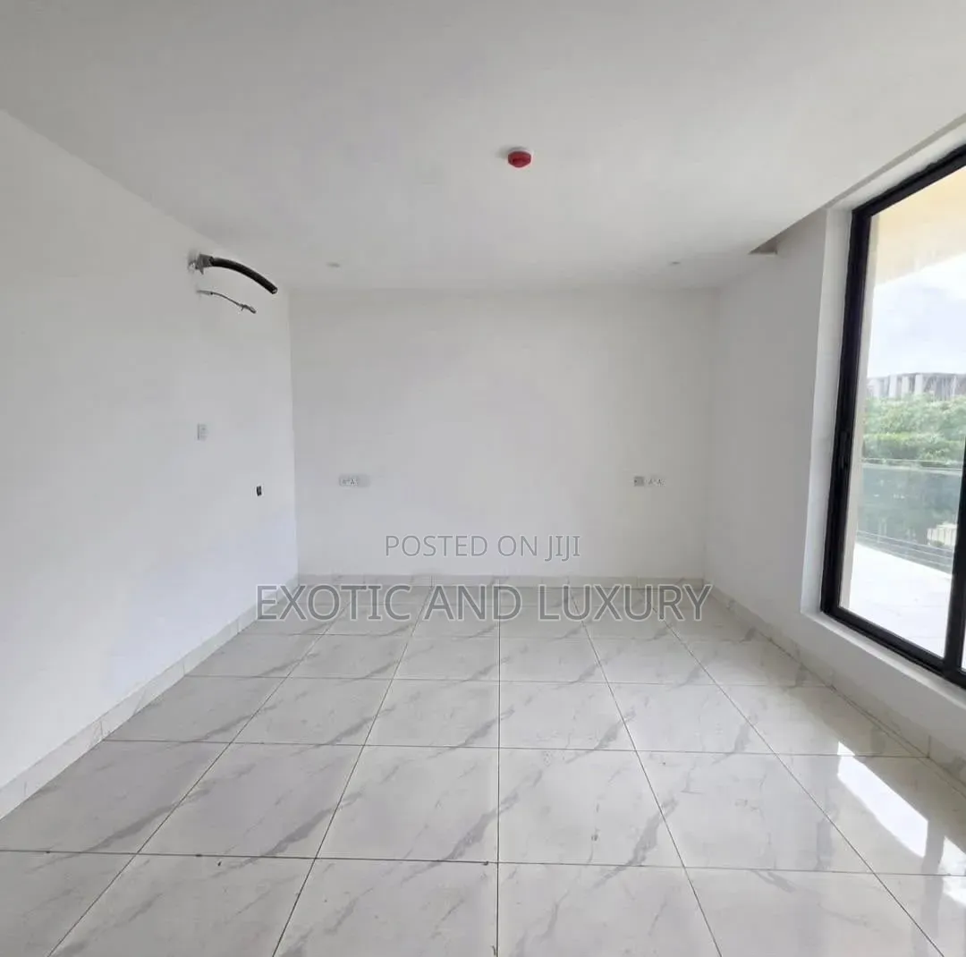 3bdrm Duplex in Lekki for sale