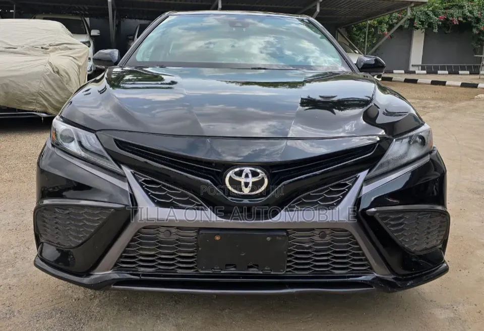 Toyota Camry XSE 2021 Black