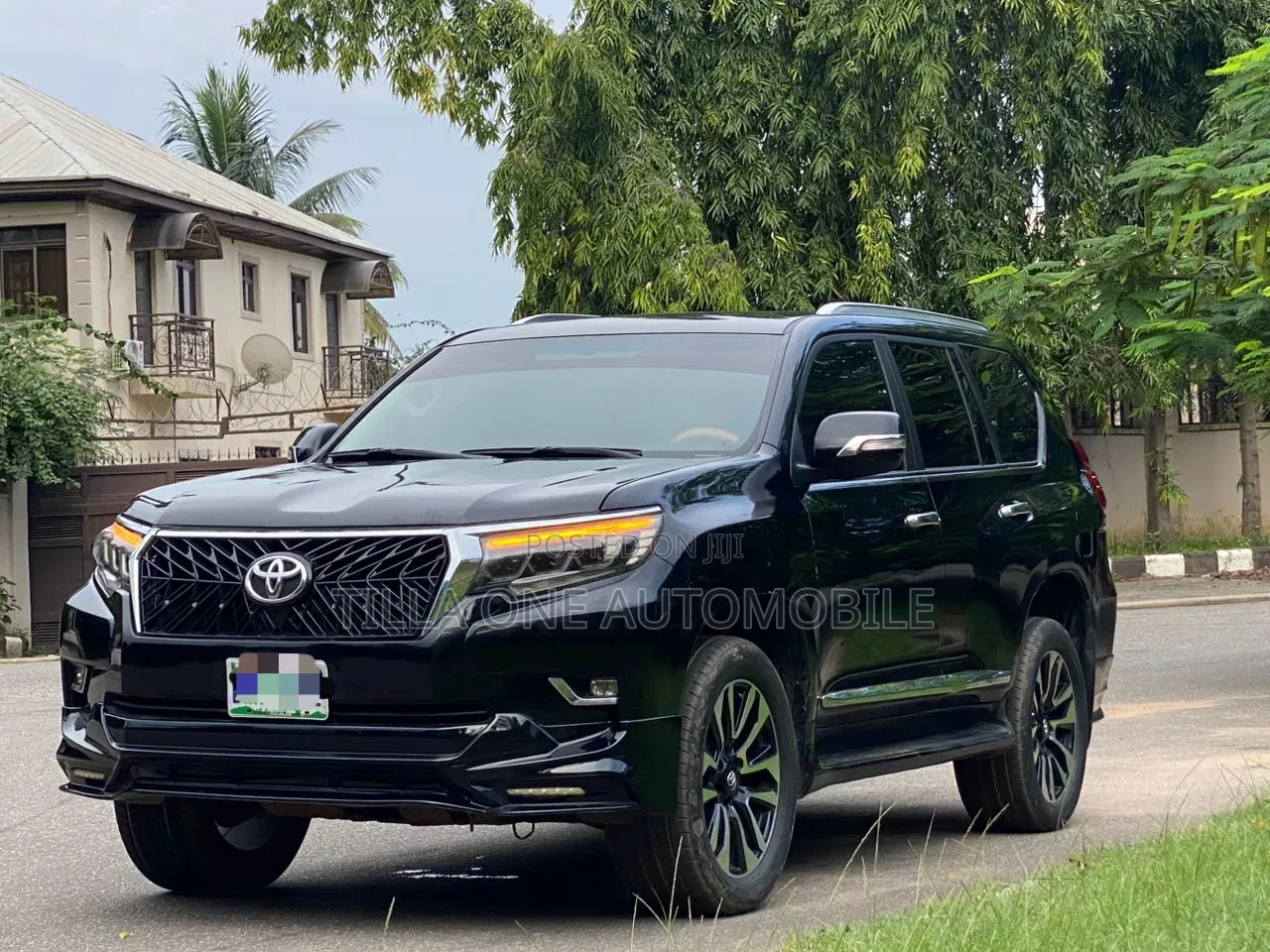 Toyota Land Cruiser Prado 2015 Black
