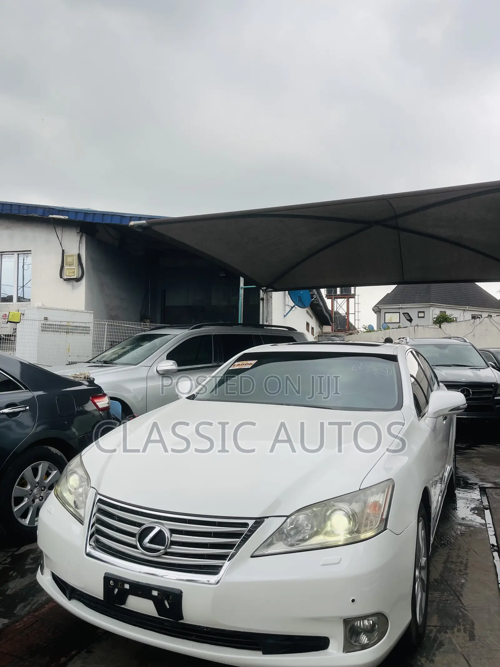 Lexus ES 350 2011 White
