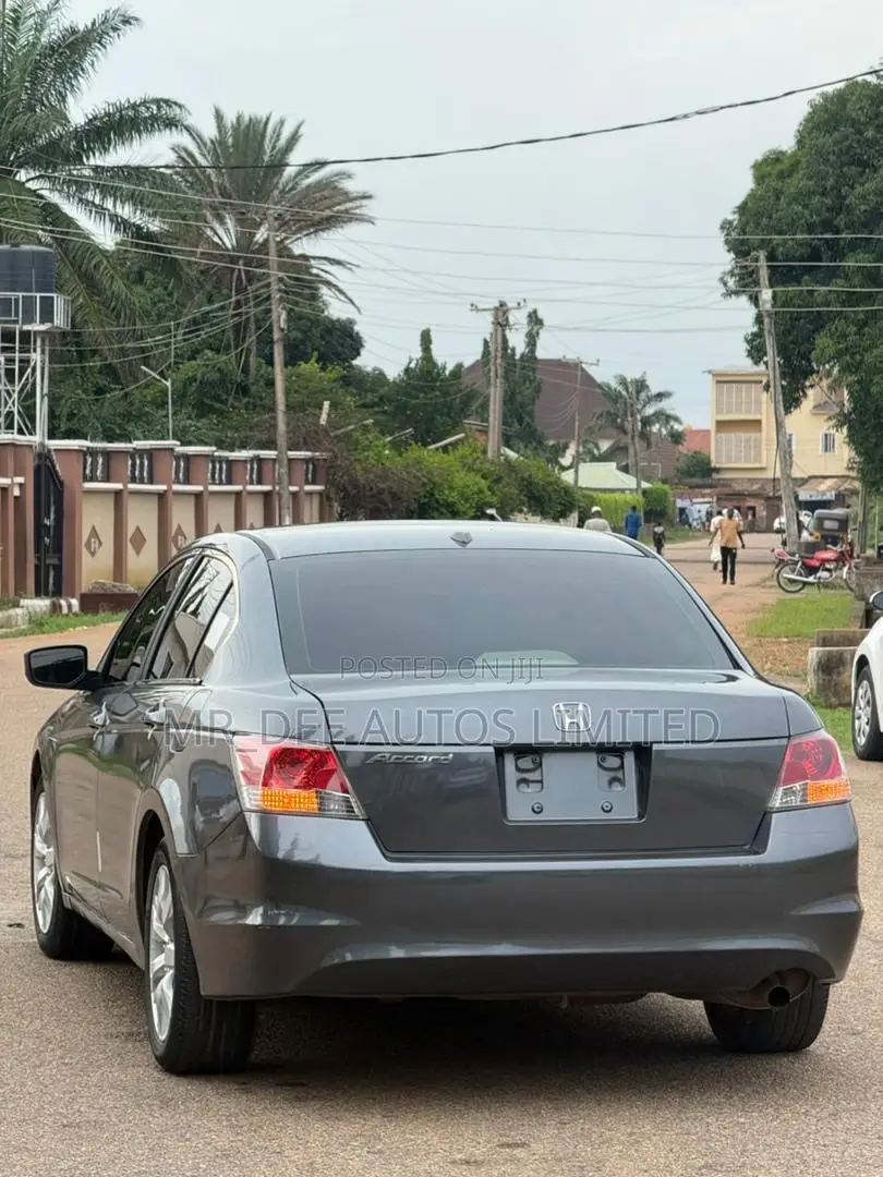 Honda Accord 2010 Gray