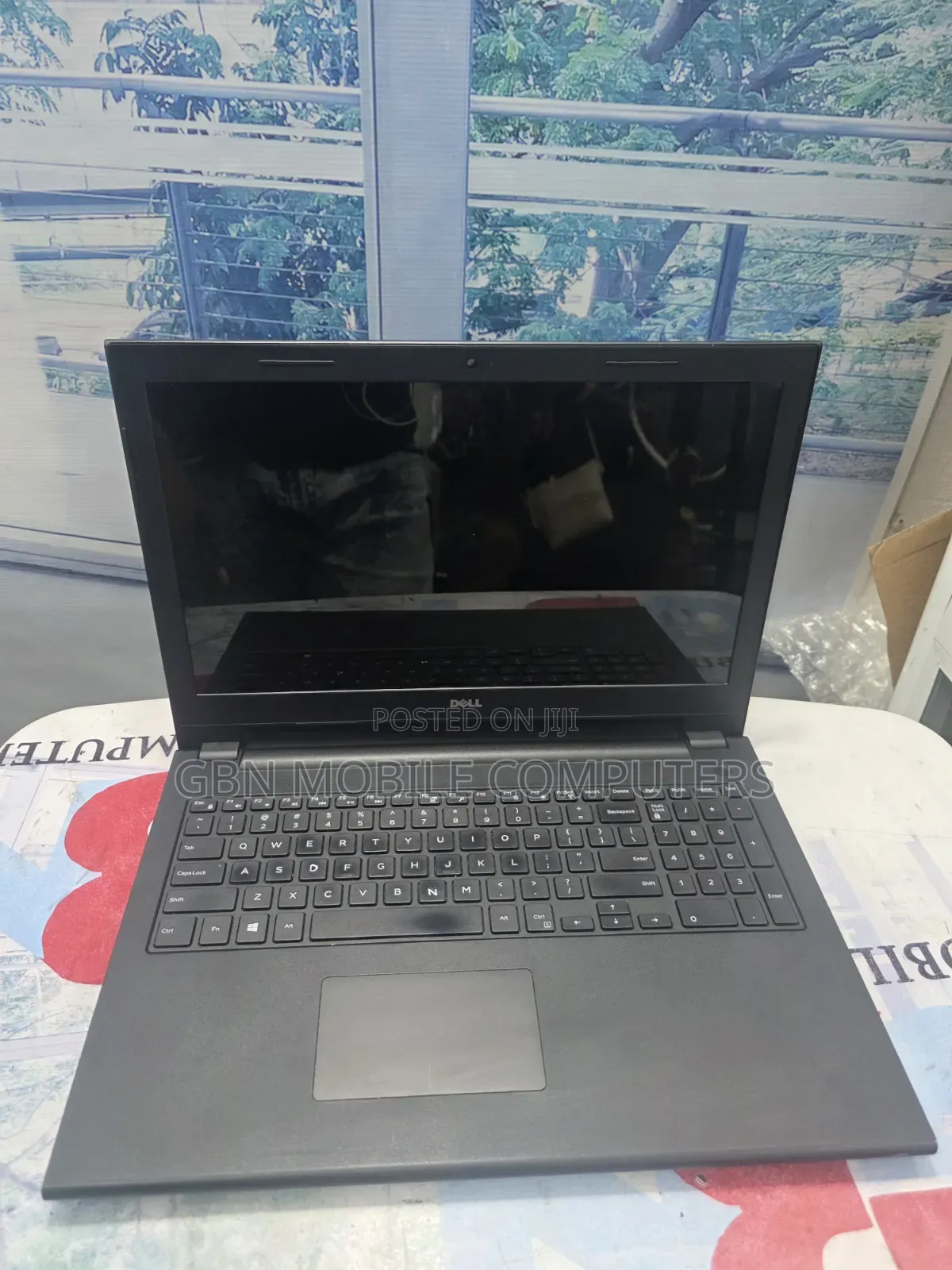 Laptop Dell Inspiron 15 3543 8GB Intel Core i3 HDD 320GB