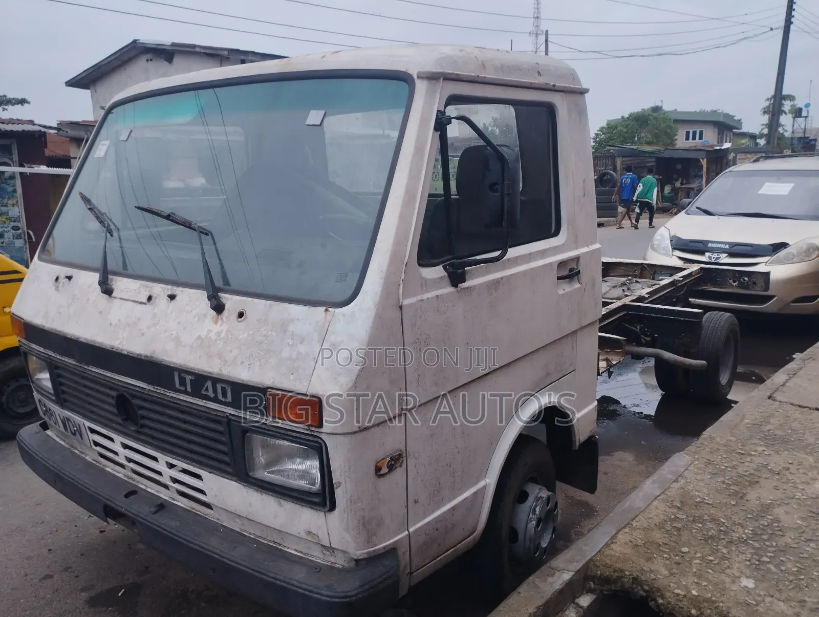 Tokunbo Volkswagen LT 40 Pick-Up With Bucket,in Good Condition