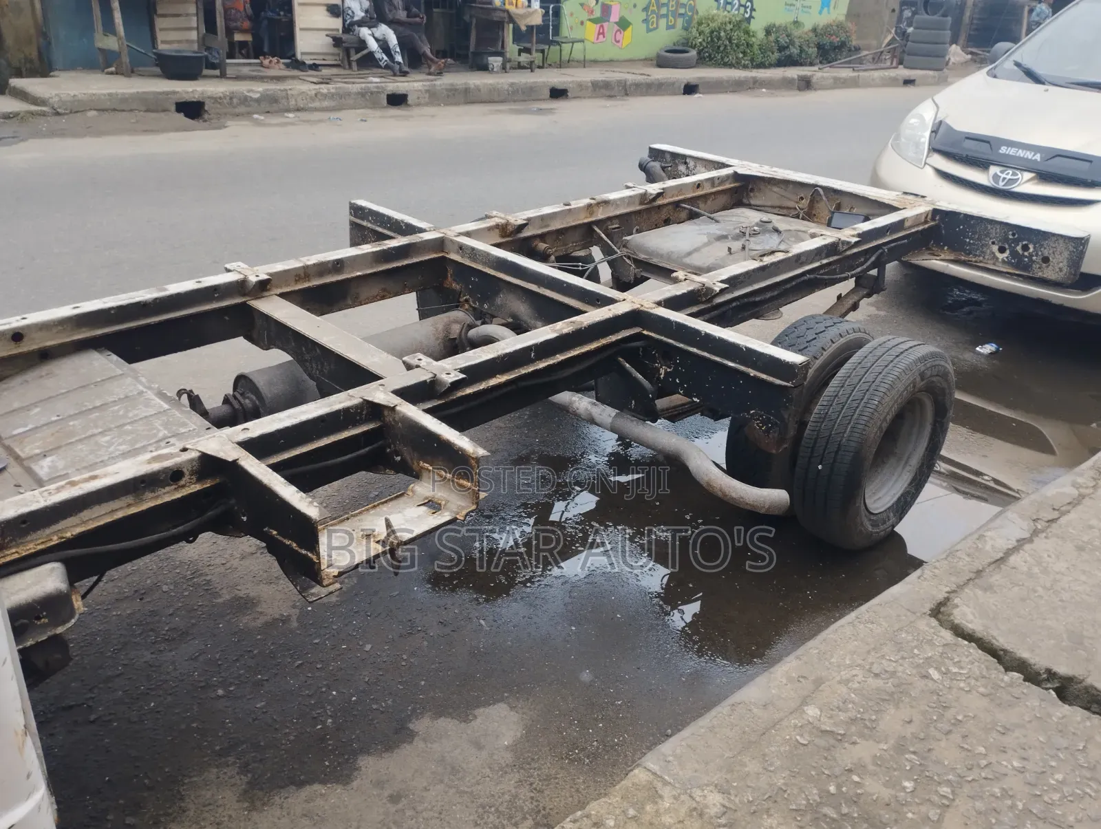 Tokunbo Volkswagen LT 40 Pick-Up With Bucket,in Good Condition
