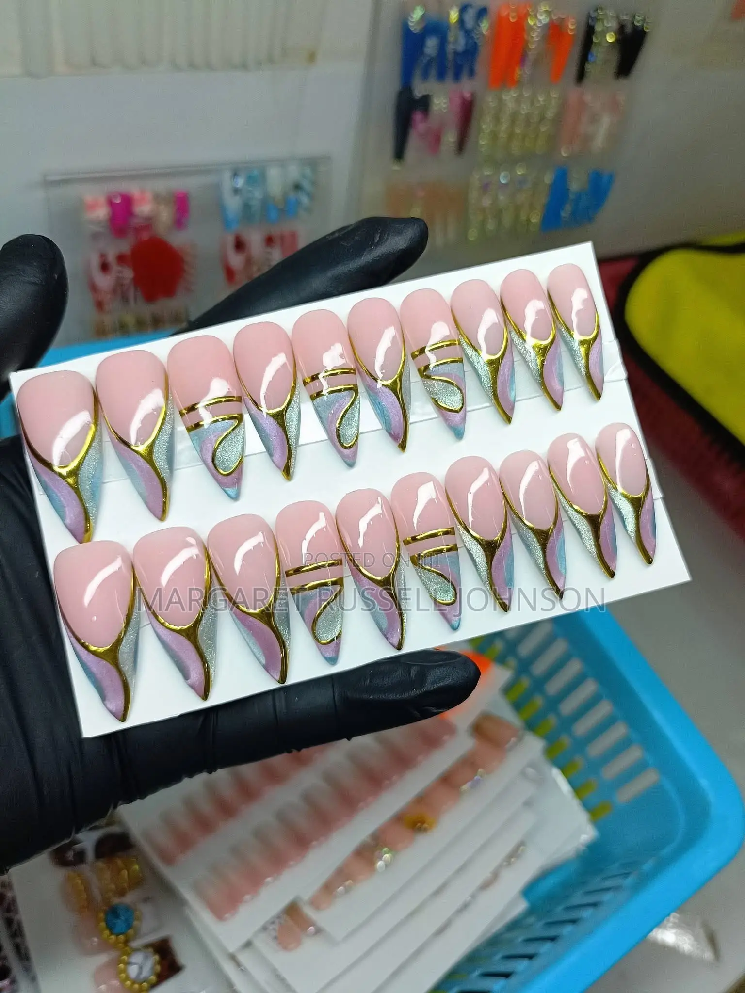 Hard Gel and Acrylic Press on Nails