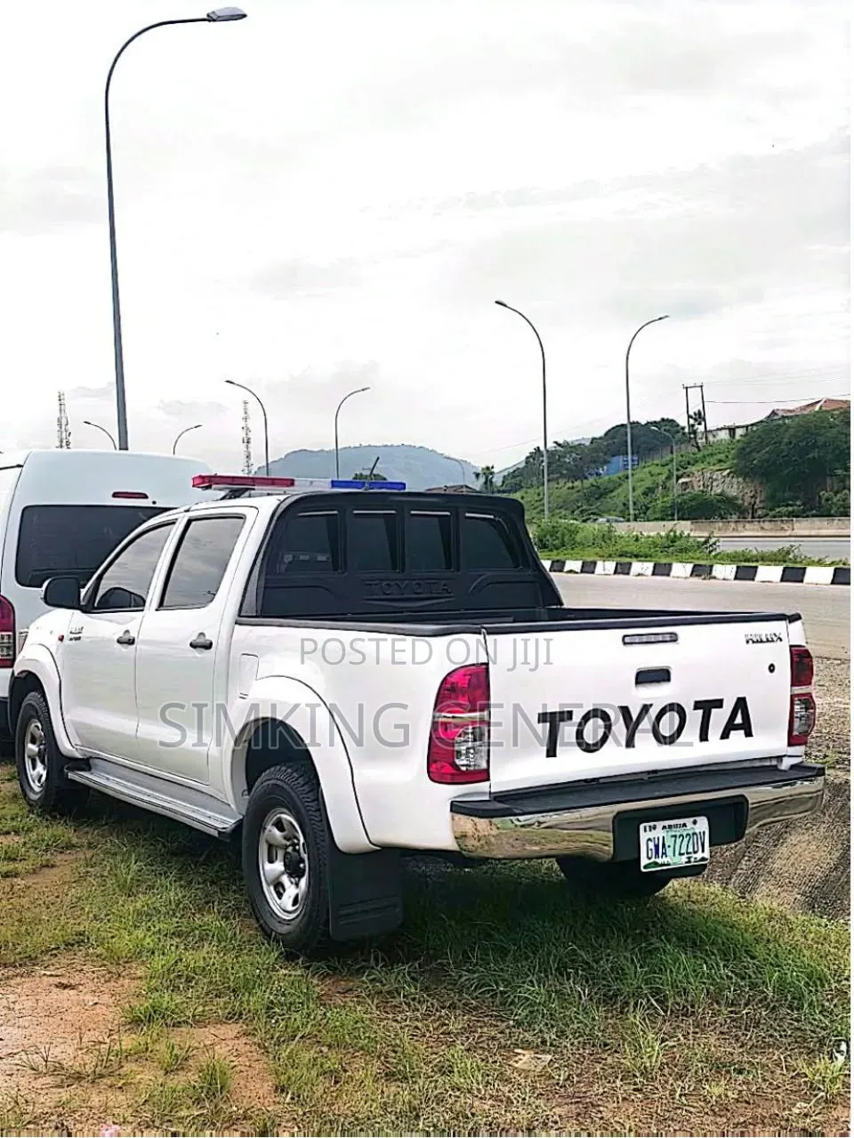 Toyota Hilux 2014 White