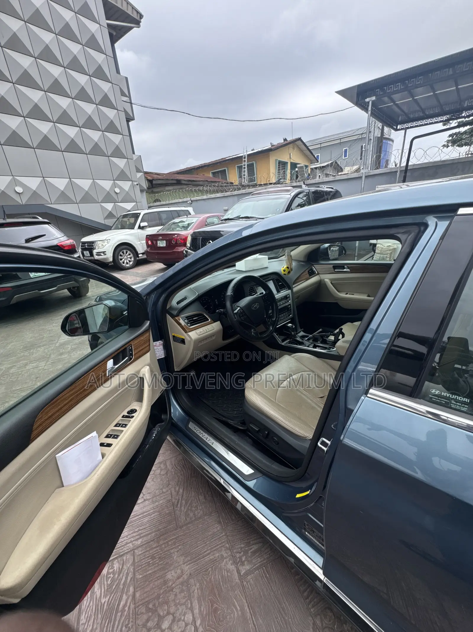 Hyundai Sonata Limited 4dr Sedan (2.4L 4cyl 6A) 2015 Blue