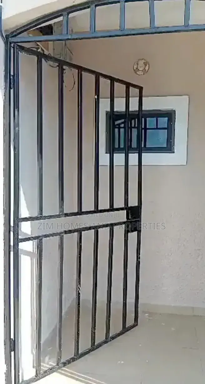 1bdrm Block of Flats in Zim Homes And, Dei-Dei for rent