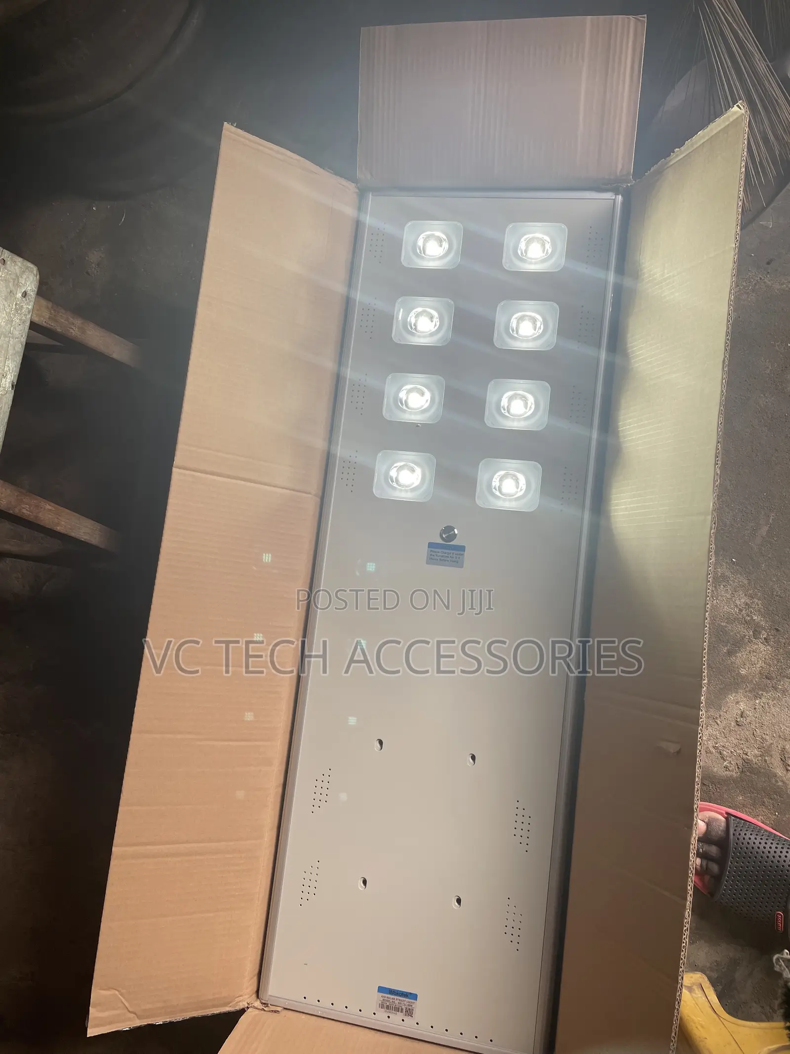 8Eyes Wakatek Solar Street Light