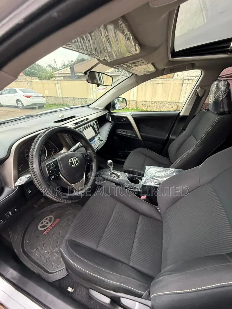 Toyota RAV4 2014 Silver