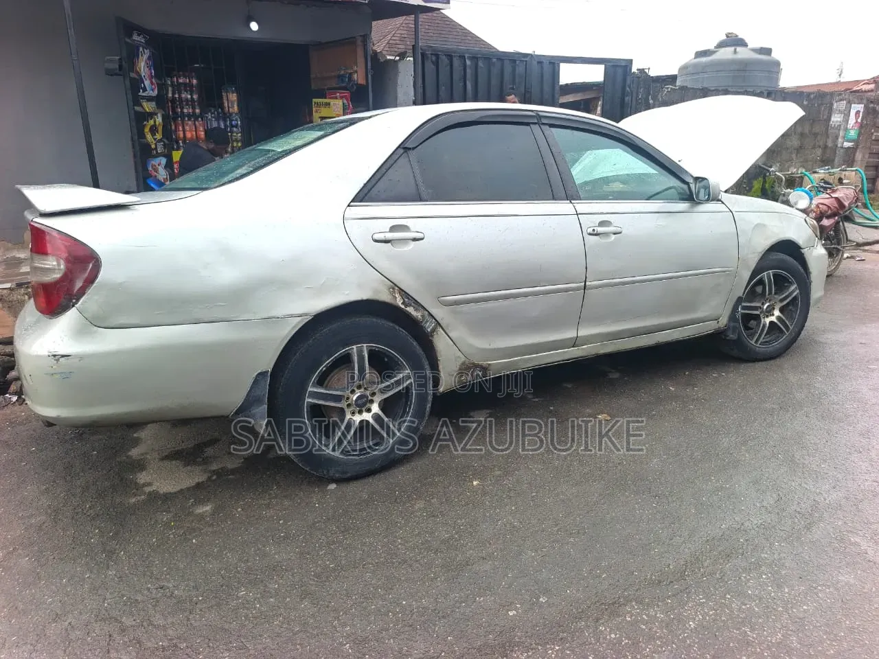 Toyota Camry LE 4dr Sedan (2.4L 4cyl 4A) 2004 Silver